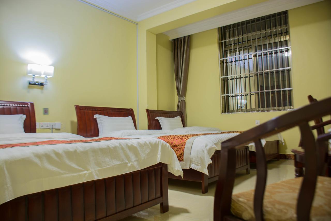 Hong Kong Hotel Νταρ ες Σαλάμ Εξωτερικό φωτογραφία